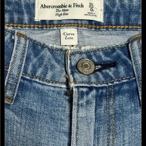 Abercrombie & Fitch Blue Straight Jeans Medium Wash